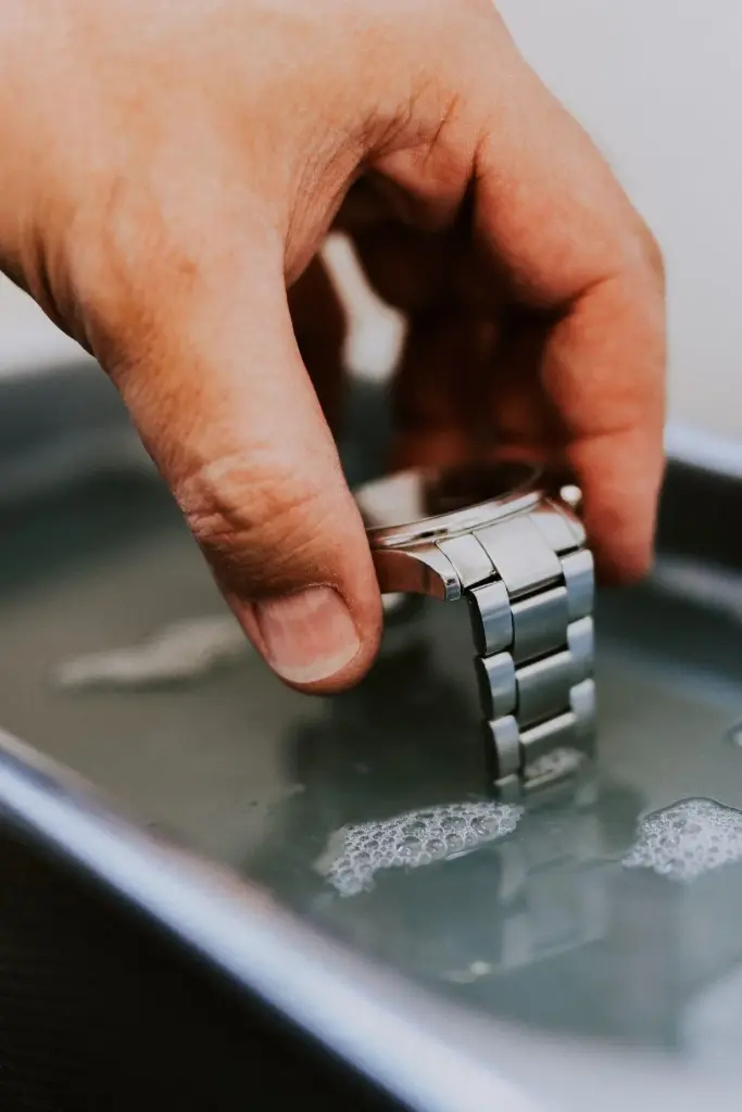 Gutschein Uhrbandreinigung